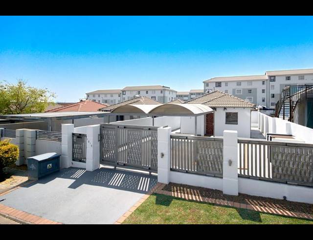 2 BEDROOM HOUSE FOR SALE IN RIVERSIDE VIEW EXT 35